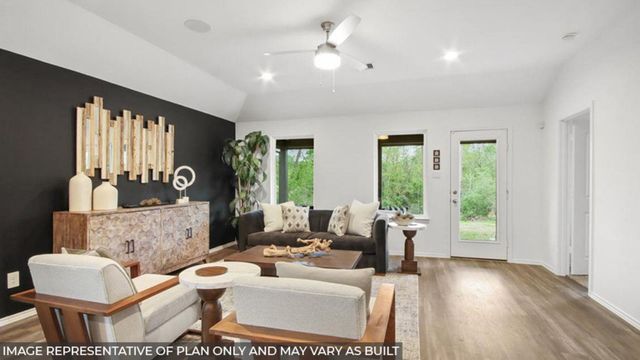 630 Meadowknoll Drive, Crosby, TX 77532