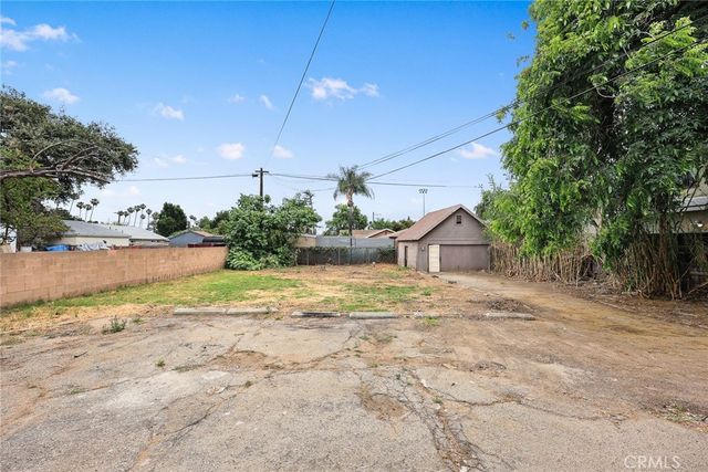 366 E Orange Grove, Pasadena, CA 91104