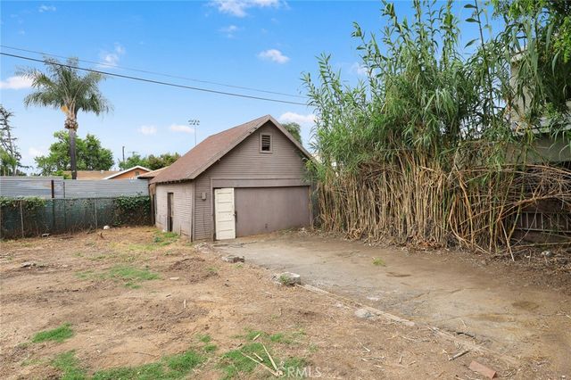 366 E Orange Grove, Pasadena, CA 91104