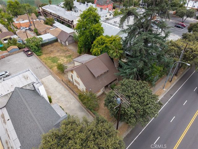 366 E Orange Grove, Pasadena, CA 91104