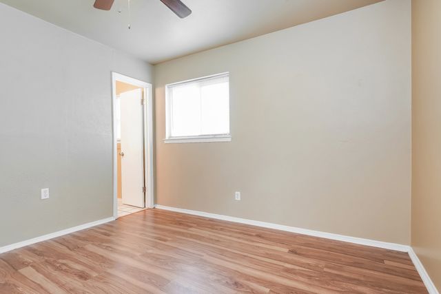 701 E MISSION Street, Crowley, TX 76036