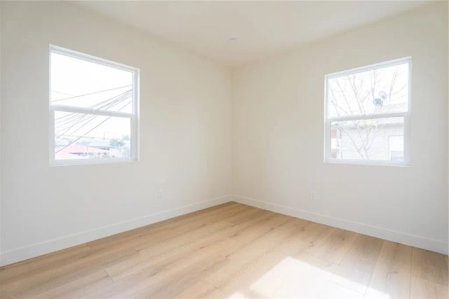 1065 E Spazier 201, Burbank, CA 91502