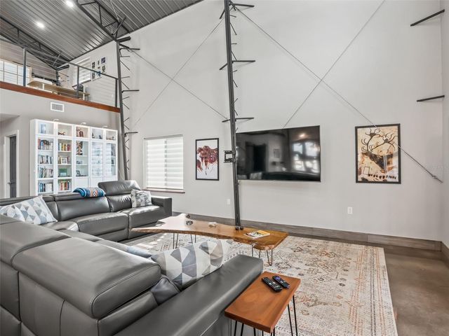 11553 NE HIGHWAY 315, Fort Mc Coy, FL 32134