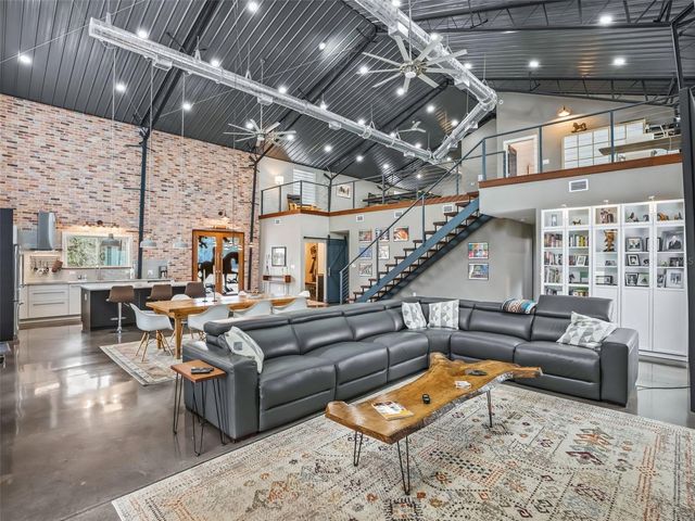 11553 NE HIGHWAY 315, Fort Mc Coy, FL 32134