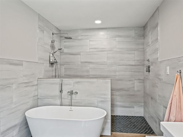 11553 NE HIGHWAY 315, Fort Mc Coy, FL 32134