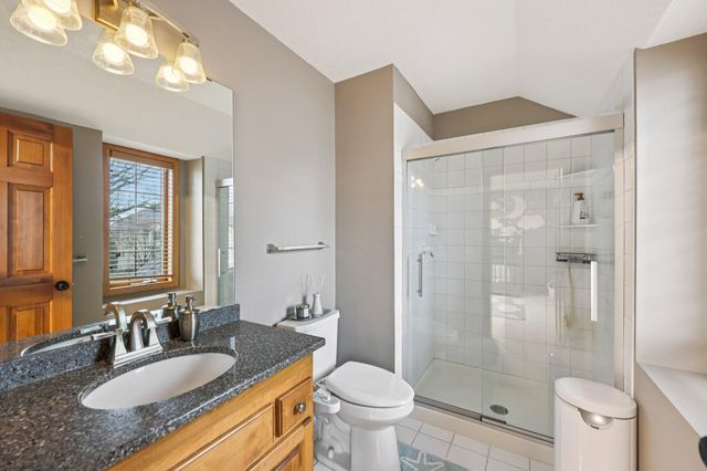 14638 Boulder Pointe Road, Eden Prairie, MN 55347