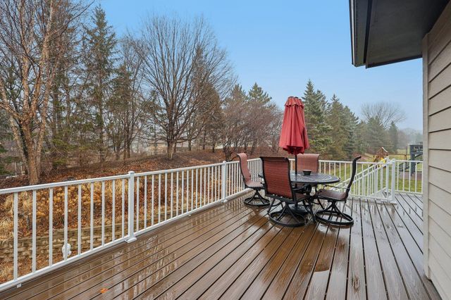 14638 Boulder Pointe Road, Eden Prairie, MN 55347