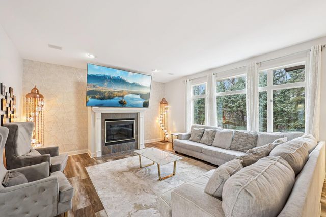 14638 Boulder Pointe Road, Eden Prairie, MN 55347