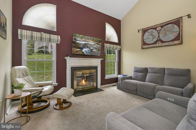 119 FARRINGTON CT, Collegeville, PA 19426