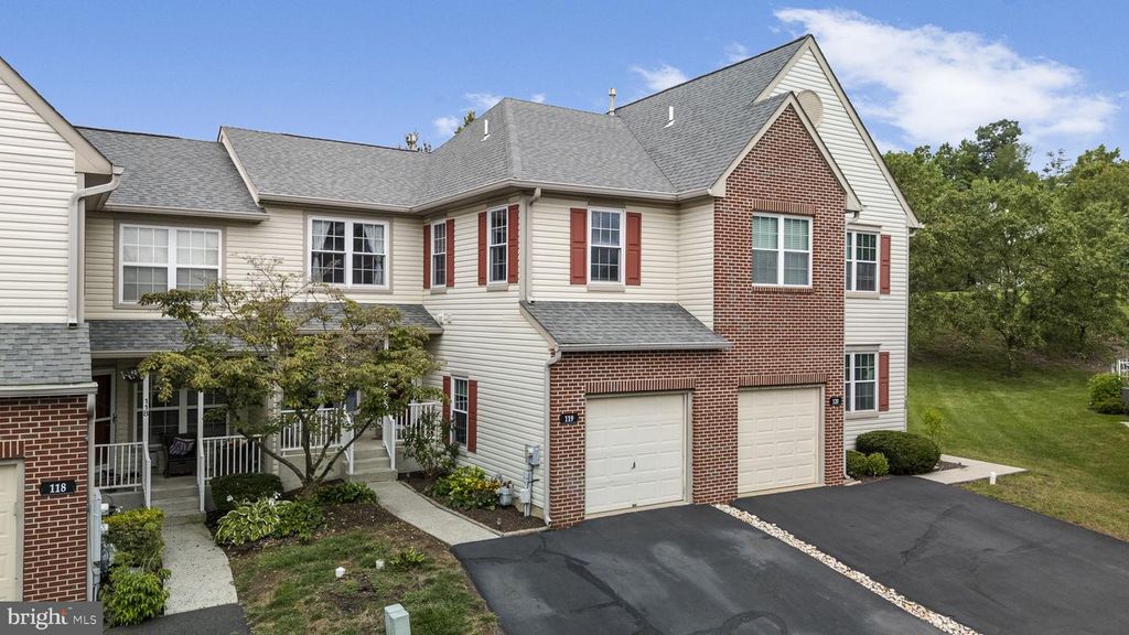 119 FARRINGTON CT, Collegeville, PA 19426