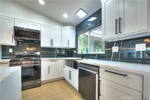 3082 Lynwood Drive, Highland, CA 92346