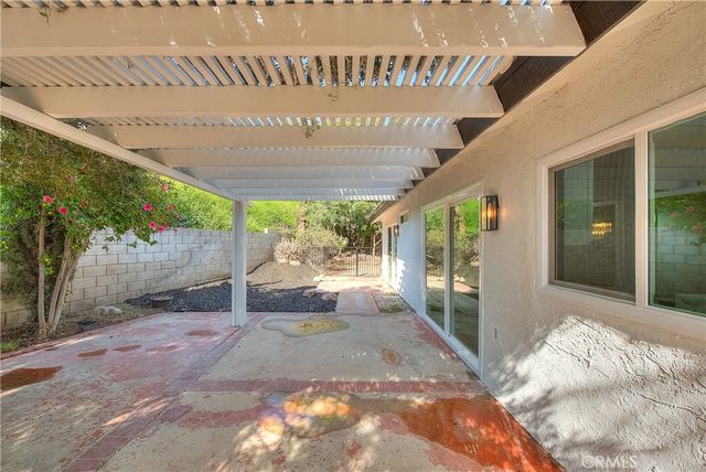 3082 Lynwood Drive, Highland, CA 92346