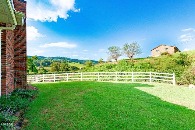 109 Barrel Drive, Gate City, VA 24251