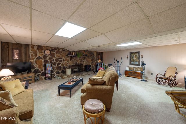 109 Barrel Drive, Gate City, VA 24251