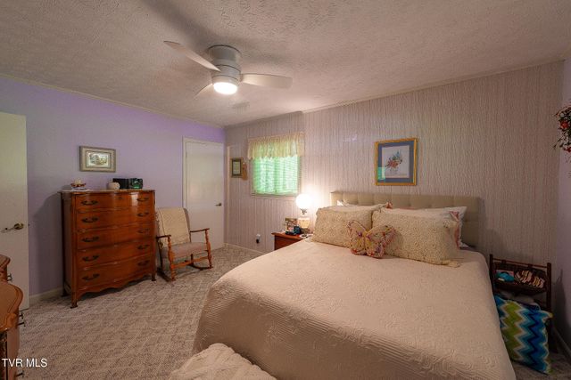 109 Barrel Drive, Gate City, VA 24251