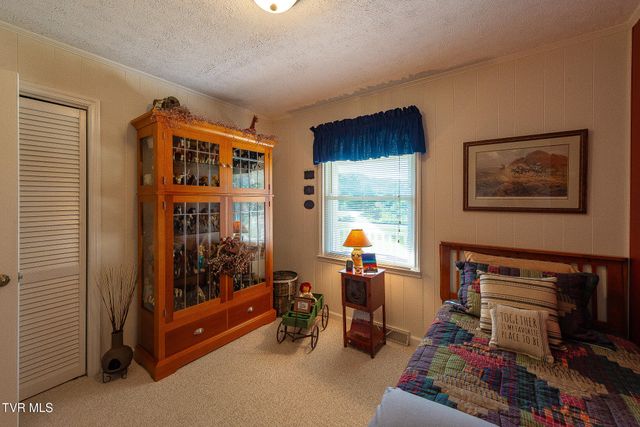 109 Barrel Drive, Gate City, VA 24251