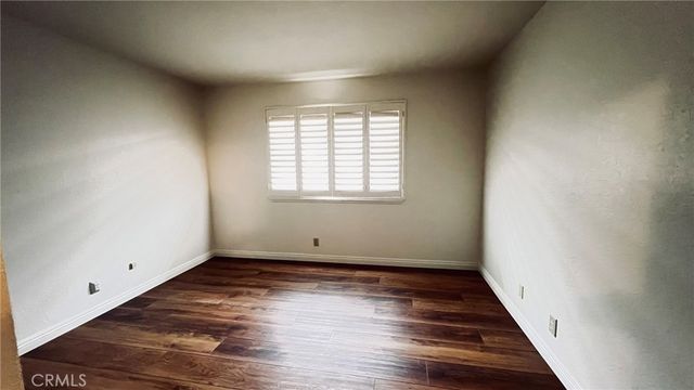 5401 College, Riverside, CA 92505