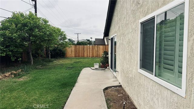 5401 College, Riverside, CA 92505