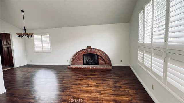 5401 College, Riverside, CA 92505