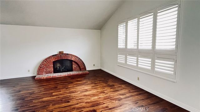 5401 College, Riverside, CA 92505