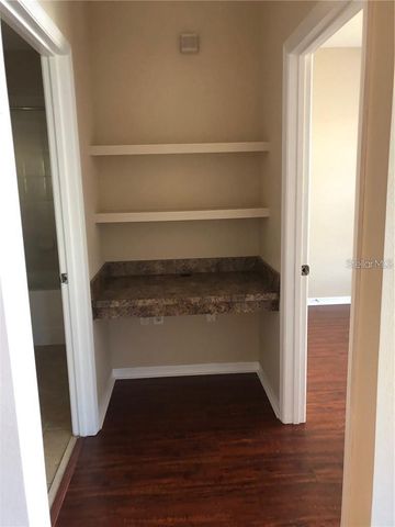 10205 COURTNEY PALMS BOULEVARD 203, Tampa, FL 33619