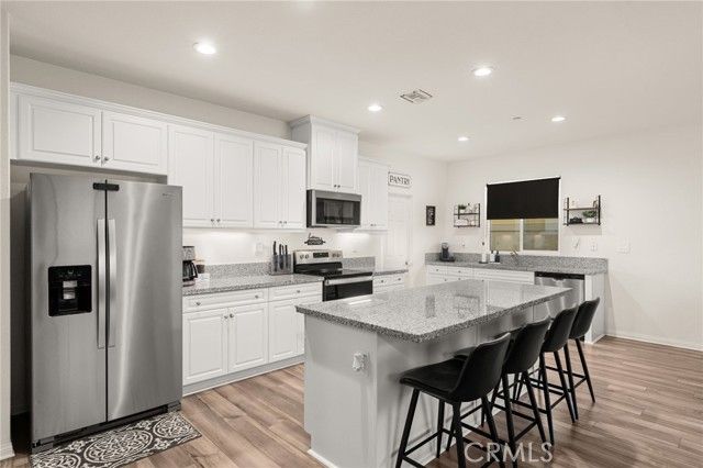 26862 Checkers Drive, Menifee, CA 92585