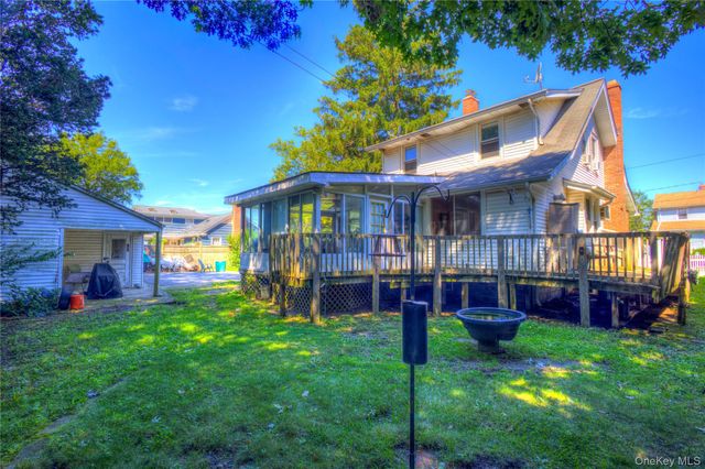 81 Notre Dame Avenue, Hicksville, NY 11801