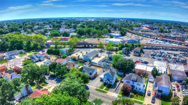 81 Notre Dame Avenue, Hicksville, NY 11801