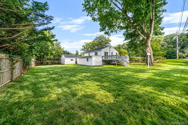 14 Millers Road, Sound Beach, NY 11789