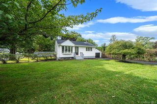 14 Millers Road, Sound Beach, NY 11789