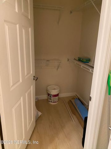 8539 GATE Parkway W 9414, Jacksonville, FL 32216