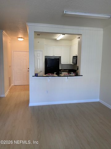 8539 GATE Parkway W 9414, Jacksonville, FL 32216