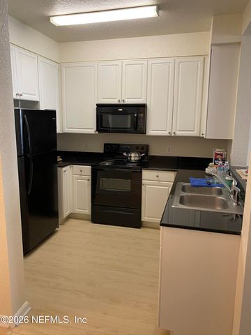 8539 GATE Parkway W 9414, Jacksonville, FL 32216