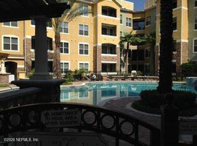 8539 GATE Parkway W 9414, Jacksonville, FL 32216