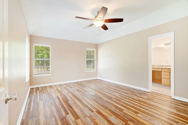329 Helena Drive, Powderly, TX 75473