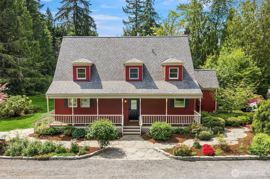 12704 217th Street SE, Snohomish, WA 98296