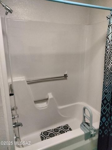 467 N Calle De Las Profetas, Green Valley, AZ 85614