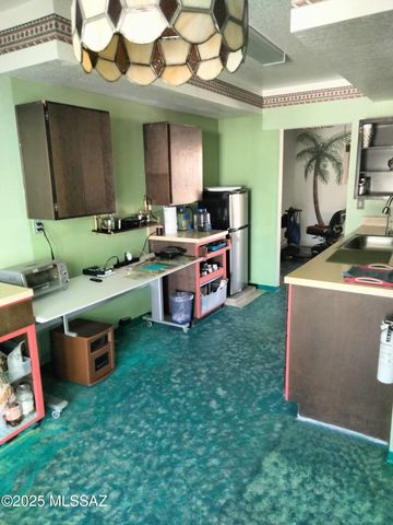 467 N Calle De Las Profetas, Green Valley, AZ 85614