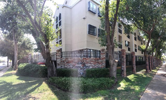 4800 W Lovers Lane 111, Dallas, TX 75209