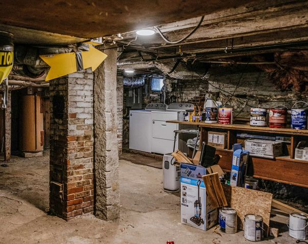 38 Howard Street 38 Howard Street & 56 High Street, Keene, NH 03431