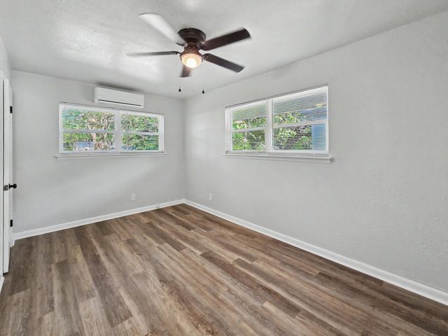 1007 N Park Avenue, Springfield, MO 65802