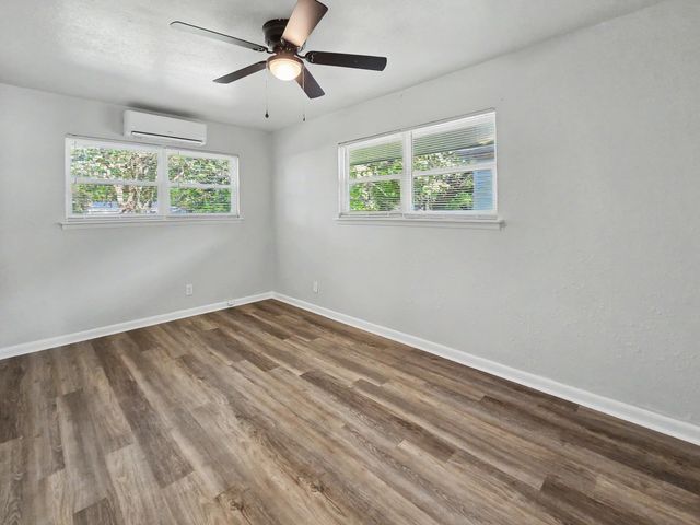 1007 N Park Avenue, Springfield, MO 65802