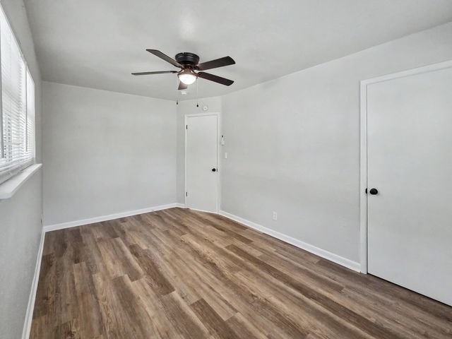 1007 N Park Avenue, Springfield, MO 65802