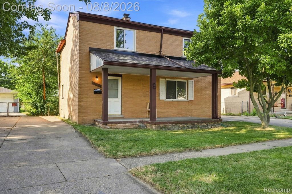 19578 Opal Street, Clinton Charter Township, MI 48035