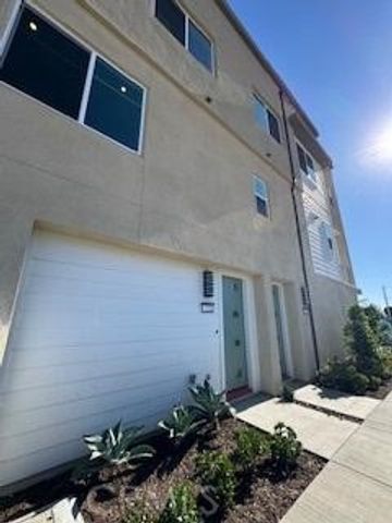 7231 Alchemy Circle, Huntington Beach, CA 92647