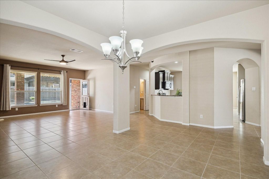 Image 17 of property listing at 17342 Cumberland Park Lane, Humble, TX 77346