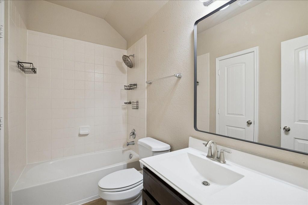 Image 30 of property listing at 17342 Cumberland Park Lane, Humble, TX 77346