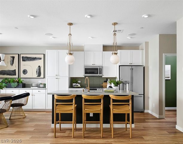 4302 Park Edge Court, Las Vegas, NV 89141