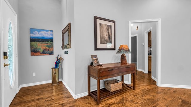 72 Raintree Road, Bells, TX 75414