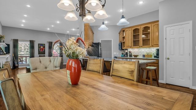 72 Raintree Road, Bells, TX 75414